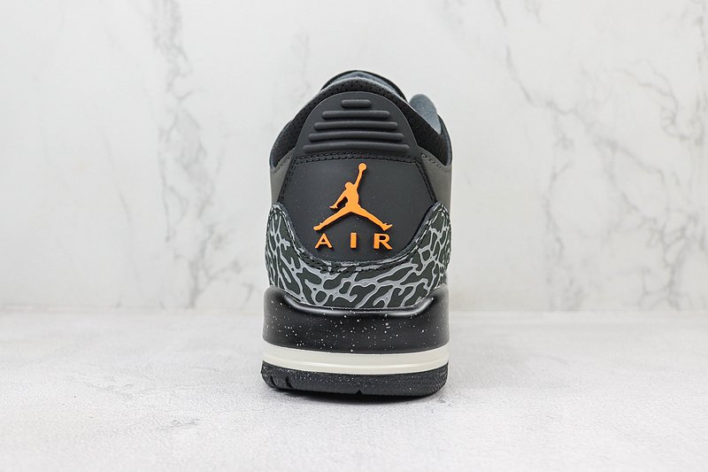 Air Jordan 3 Retro "Fear" фото № 9