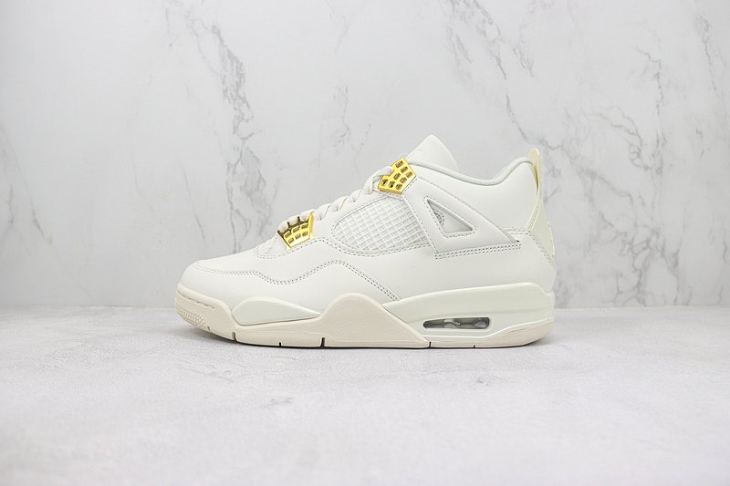 Air Jordan 4 "Cream White/Metallic Gold" фото № 2