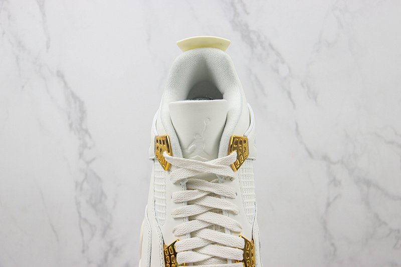 Air Jordan 4 "Cream White/Metallic Gold" фото № 5