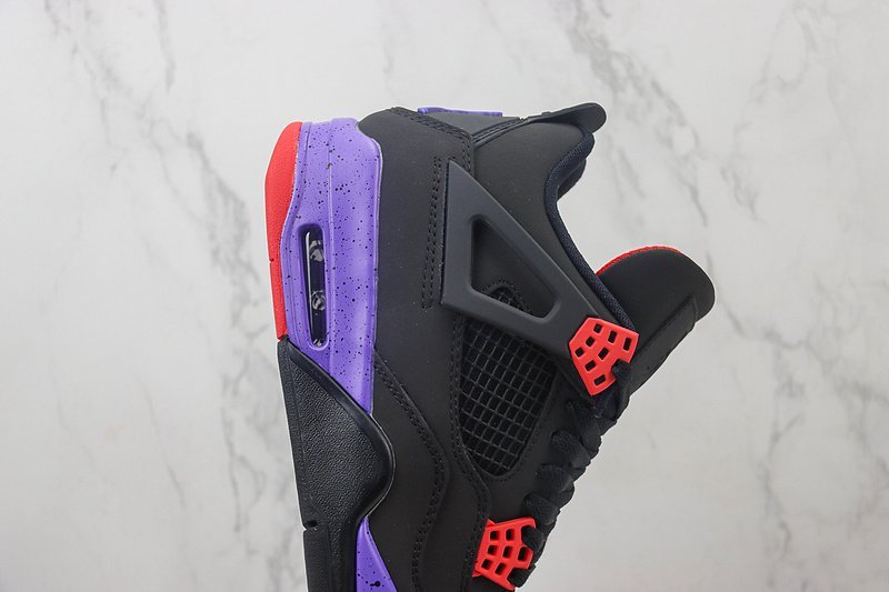 Air Jordan 4 "Raptors" фото № 3