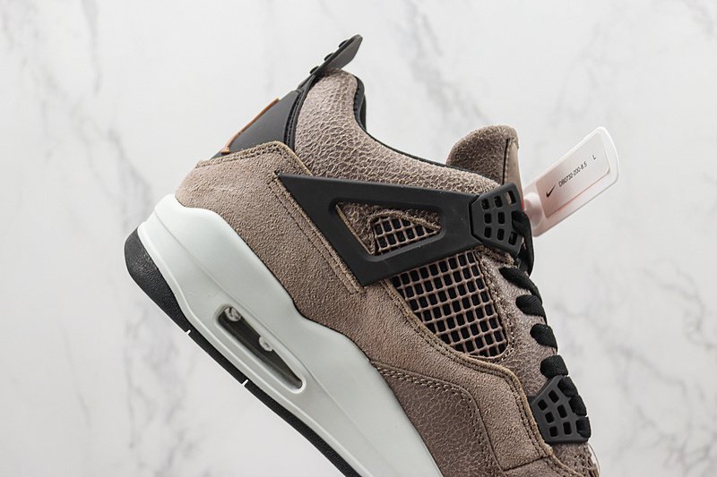 Air Jordan 4 Retro "Oil Grey" фото № 4