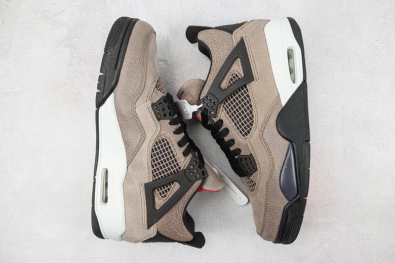 Air Jordan 4 Retro "Oil Grey" фото № 6