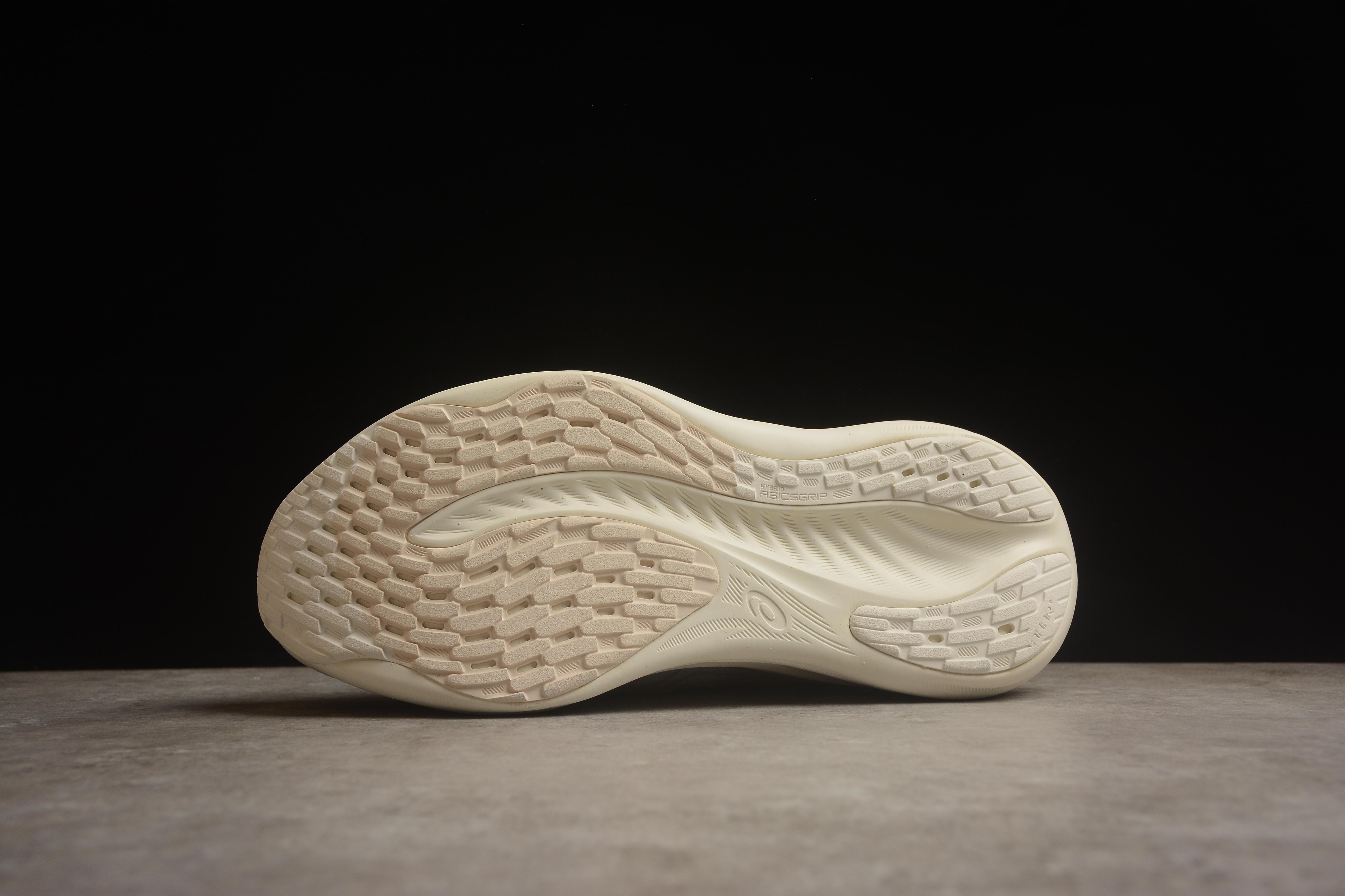 Asics Gel Nimbus 26 "White/Beige" фото № 5