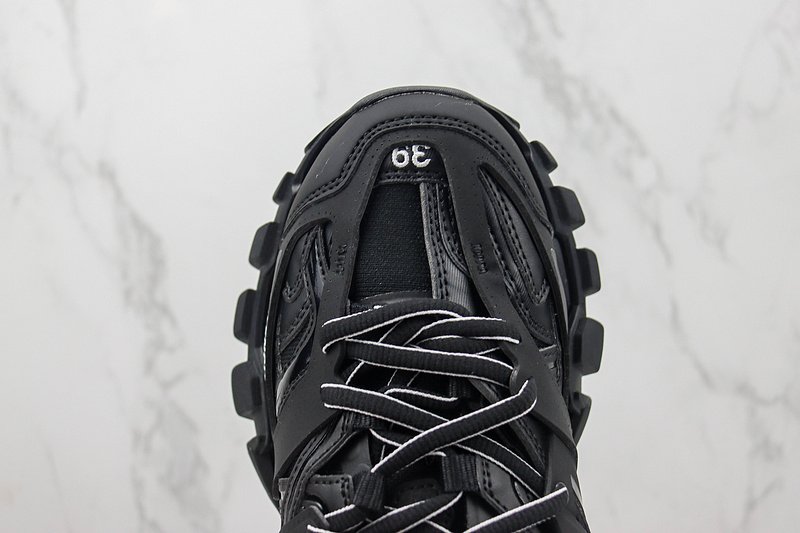 Balenciaga Track "Triple Black" фото № 4