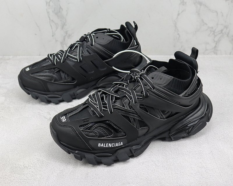 Balenciaga Track "Triple Black" фото № 5