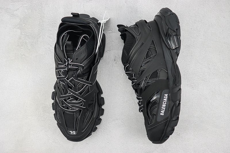 Balenciaga Track "Triple Black" фото № 6