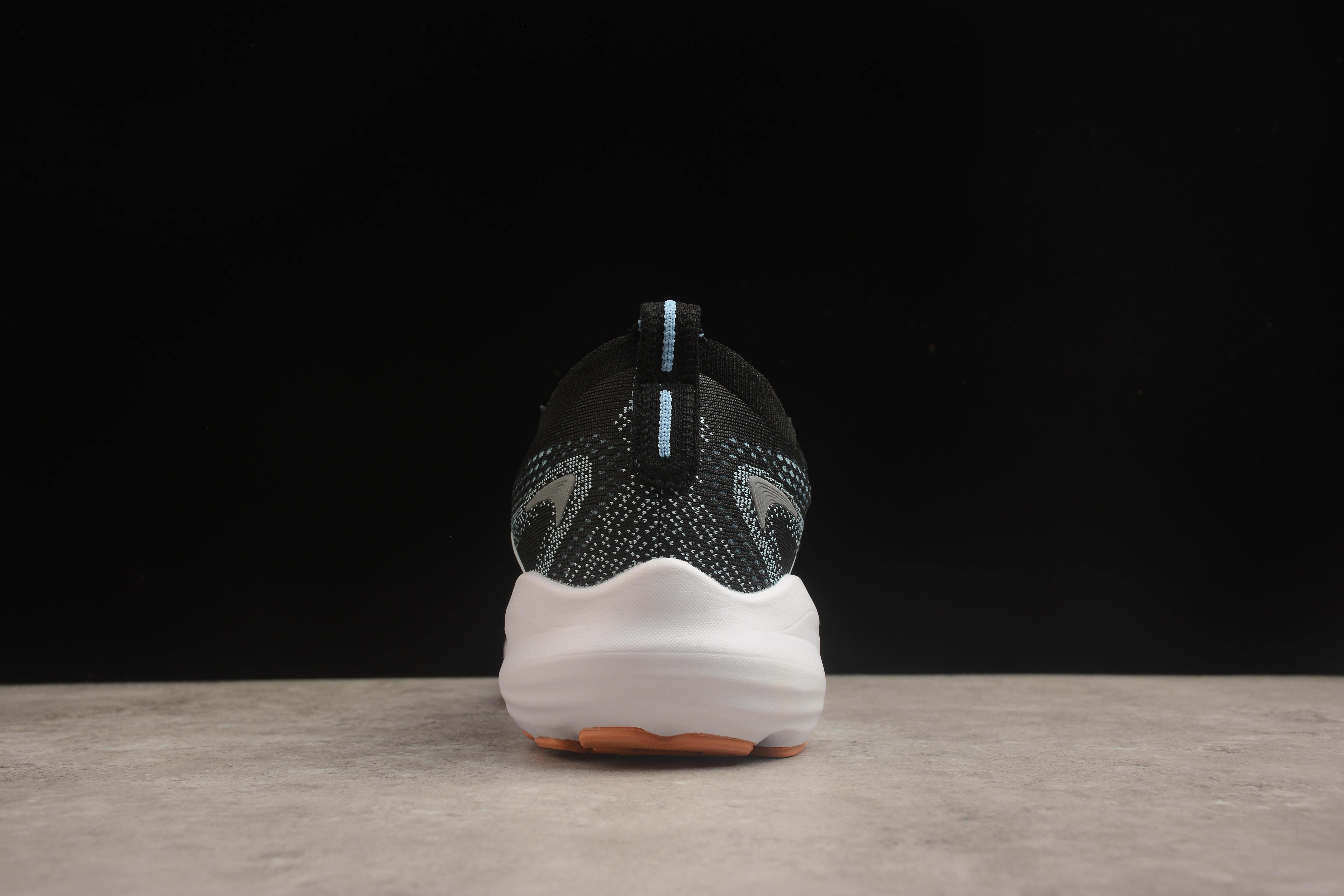 Brooks Glycerin 22 "Black/White" фото № 5