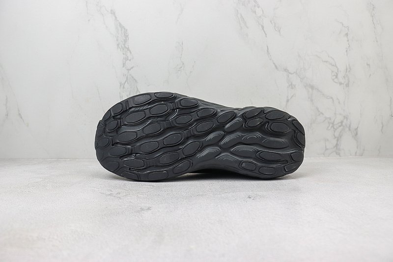 New Balance Fresh Foam X 1080v13 "Triple Black" фото № 8