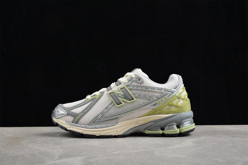 New Balance M1906 "White/Silver/Green" фото № 5