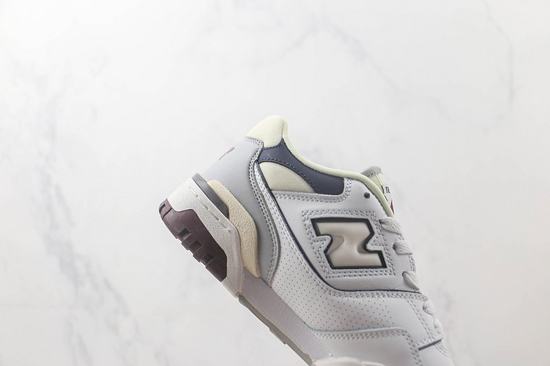 New Balance 550 “White/Natural Indigo/Burgundy” фото № 4