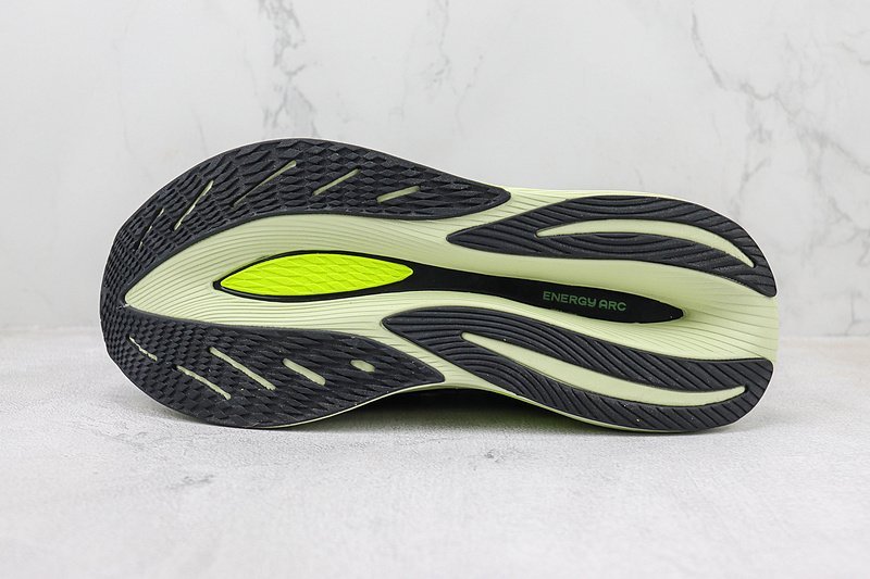 New Balance FuelCell RC Elite V2 "Black/Green" фото № 8