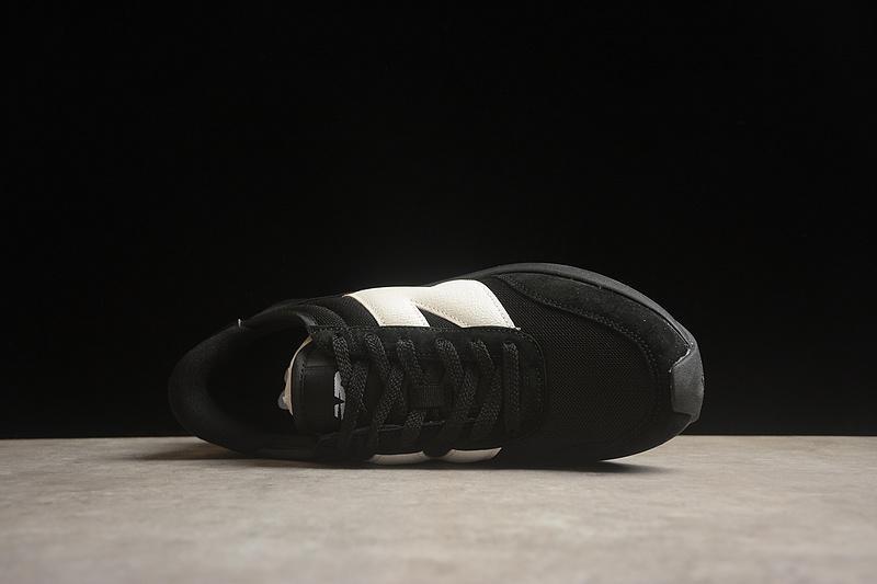 New Balance U370PB "Black" фото № 3