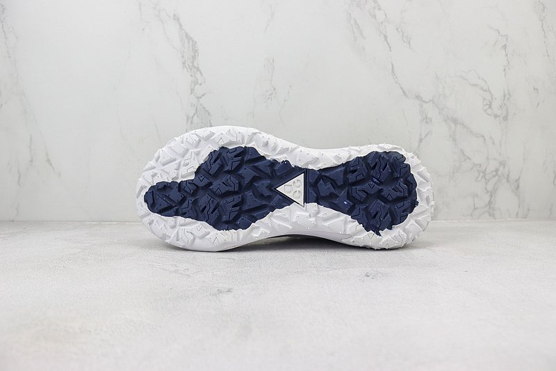 Nike ACG Mountain Fly 2 Low "Silver/Navy/White" фото № 8