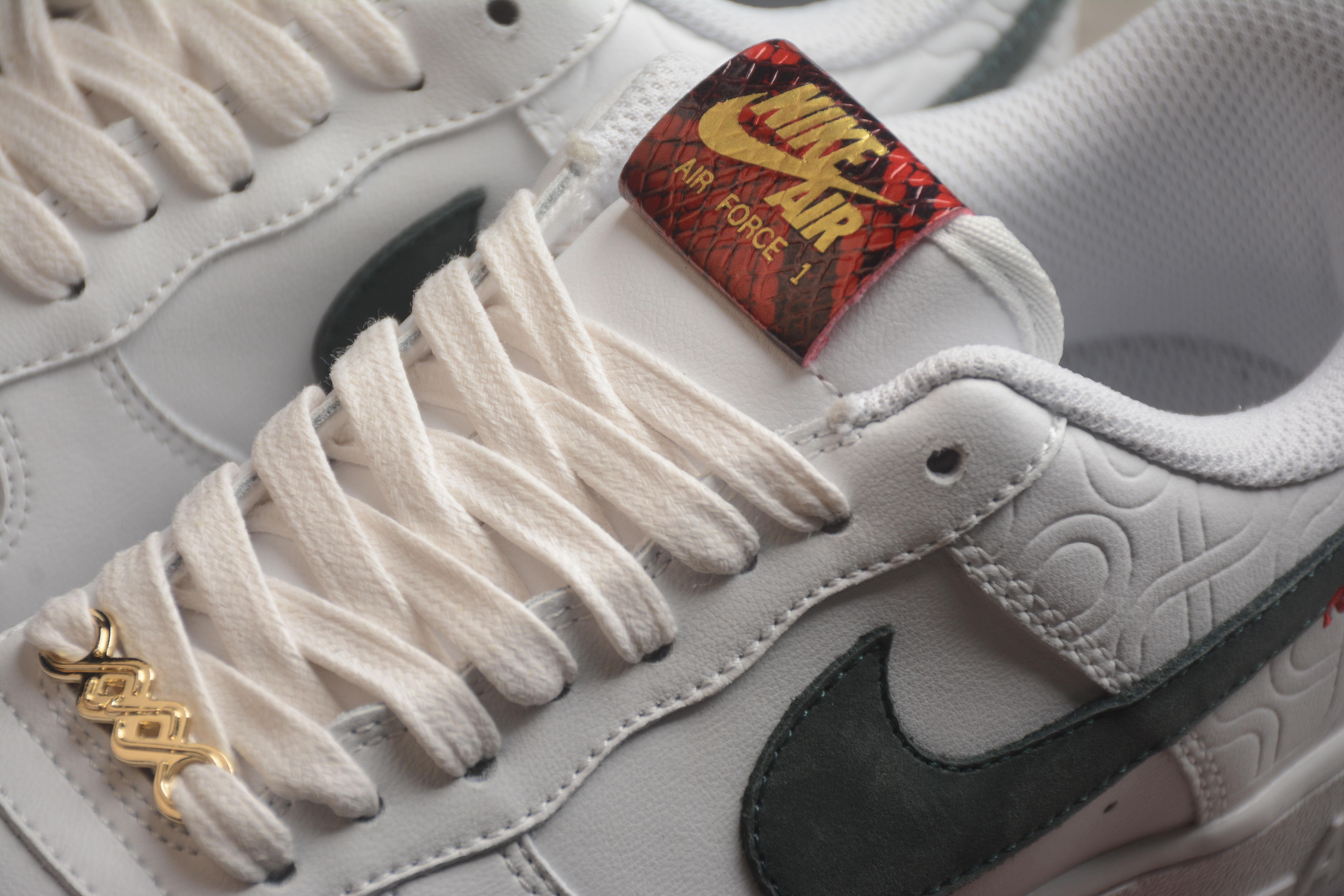 Nike Air Force 1 Low "Year of the Snake" фото № 8