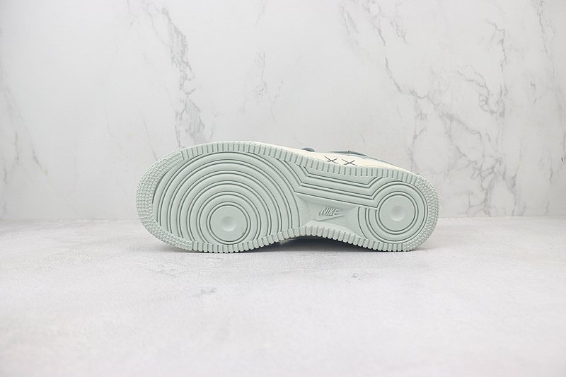 Kaws х Nike Air Force 1 Low "White/Blue" фото № 9