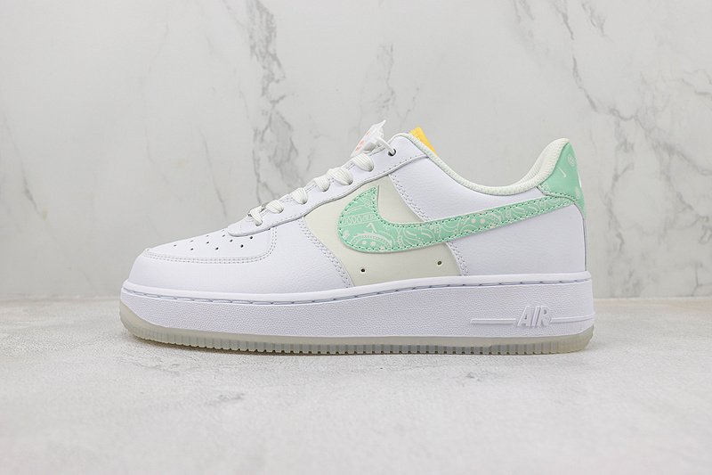 Nike Air Force 1 Low GS "Paisley Easter" фото № 2