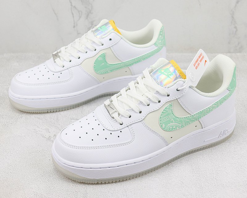 Nike Air Force 1 Low GS "Paisley Easter" фото № 5