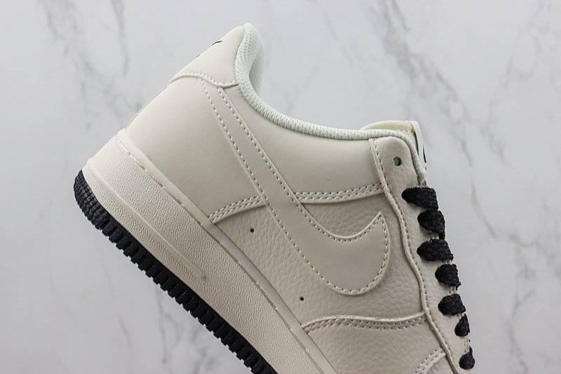 Nike Air Force 1 Low "Three-hook/Classic Beige" фото № 3