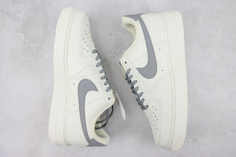 Nike Air Force 1 Low "White/Monsoon Grey" фото № 6