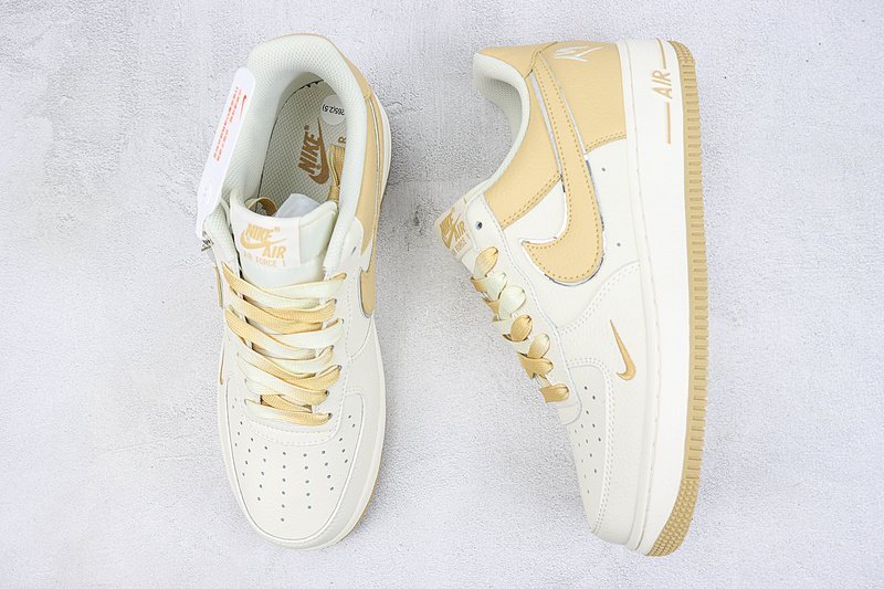 Terror Squad x Nike Air Force 1 Low "Sand Yellow/White/Mini-Swoosh" фото № 6