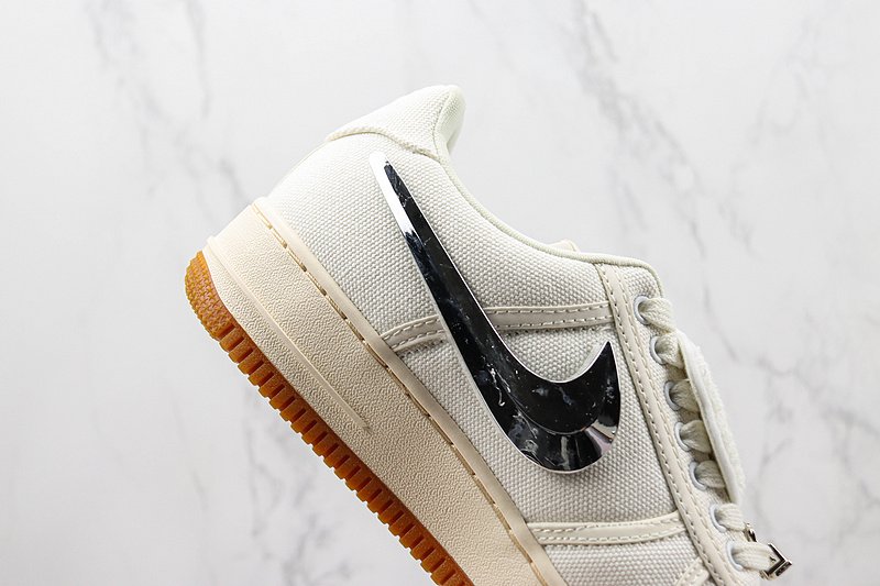 Travis Scott x Nike Air Force 1 Low "Silver Sail" фото № 3