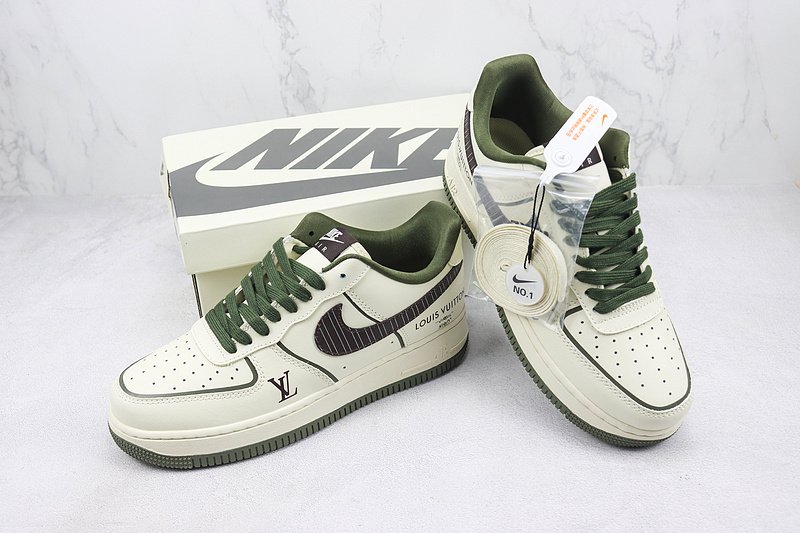 Louis Vuitton x Nike Air Force 1 Low "Hatching/Olive Green" фото № 7