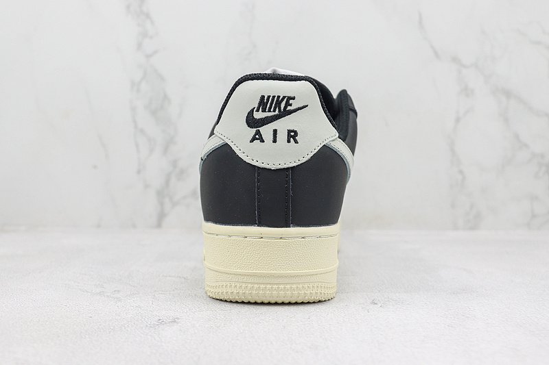 Nike Air Force 1 Low "White/Black/Coventry Grey" фото № 6