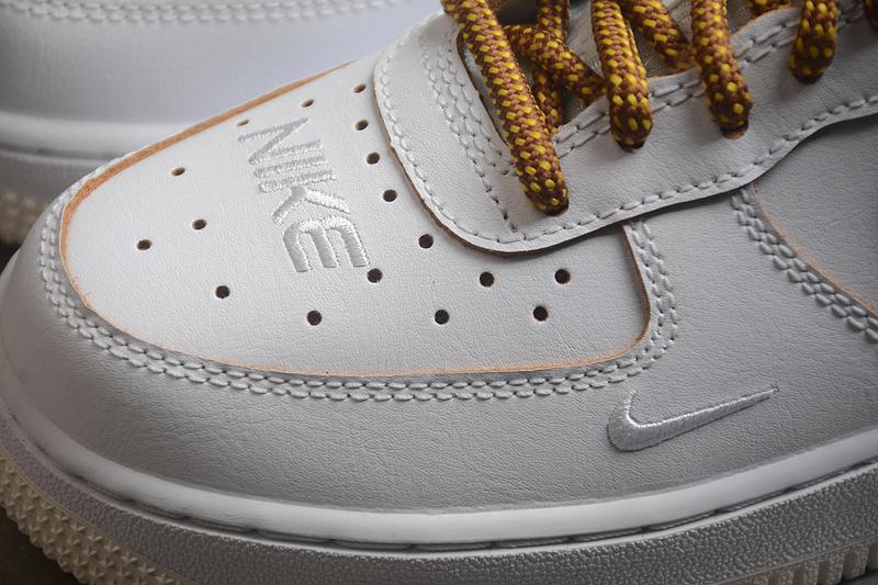 Nike Air Force 1 "Golden Zip" фото № 4
