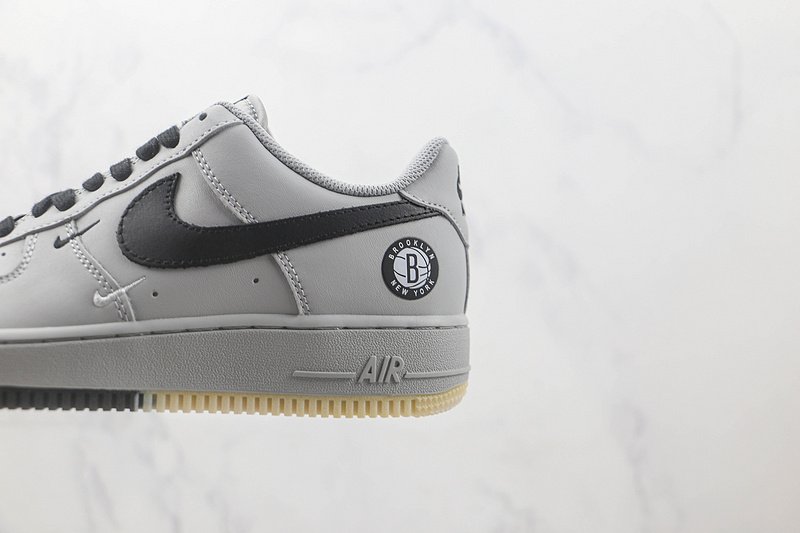 Nike Air Force 1 Low "Broklyn New York/White/Grey/White" фото № 3