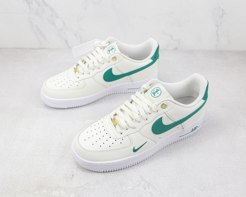Nike Air Force 1 Low "Malachite" фото № 5