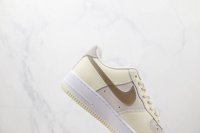 Nike Air Force 1 Low "SE Beige" фото № 3