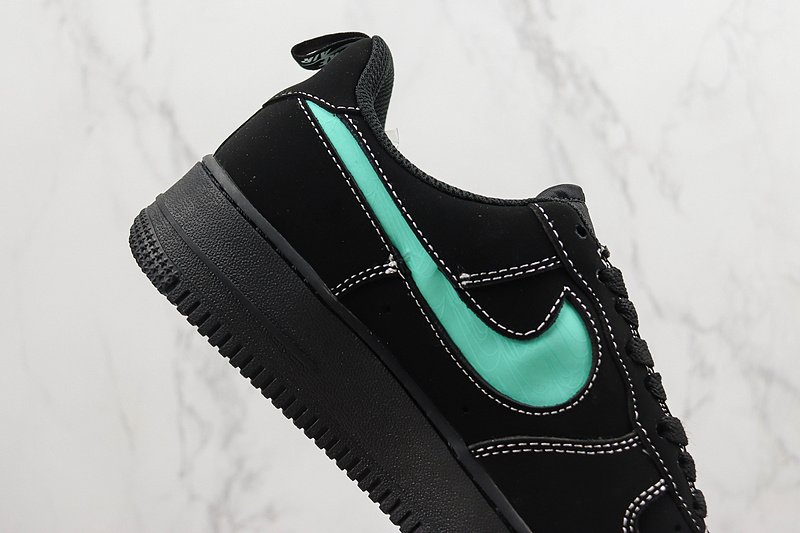 Tiffany & Co. x Nike Air Force 1 Low "Black/Tiffany Blue/Swoosh" фото № 3