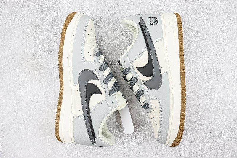 Nike Air Force 1 Low "Black/Grey Grizzly Bear" фото № 6