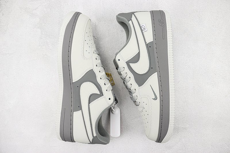 Nike Air Force 1 Low "Dark Grey/Metallic Gold" фото № 6