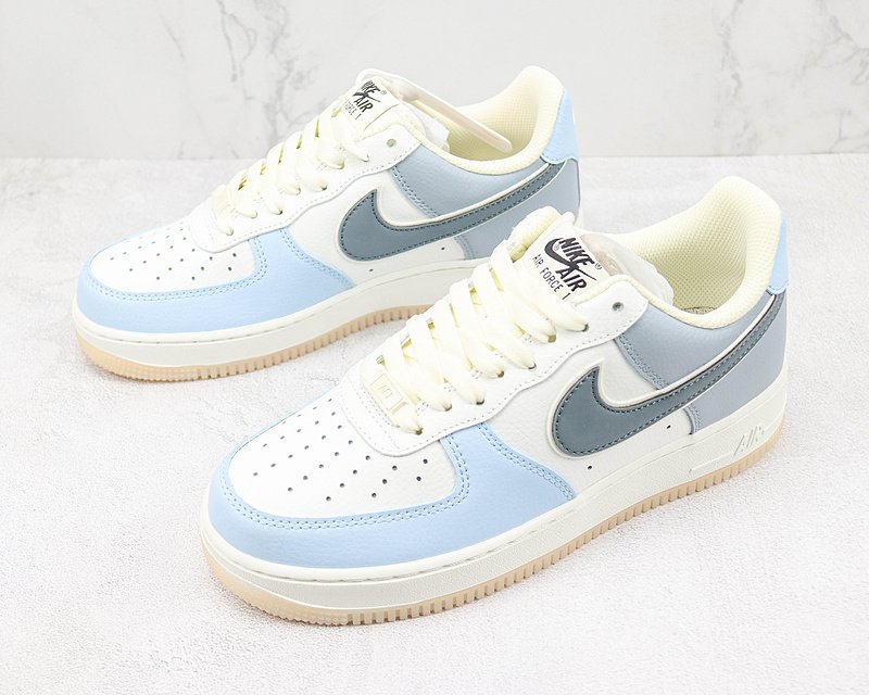 Nike Air Force 1 Low "Light Blue/Light Grey" фото № 5