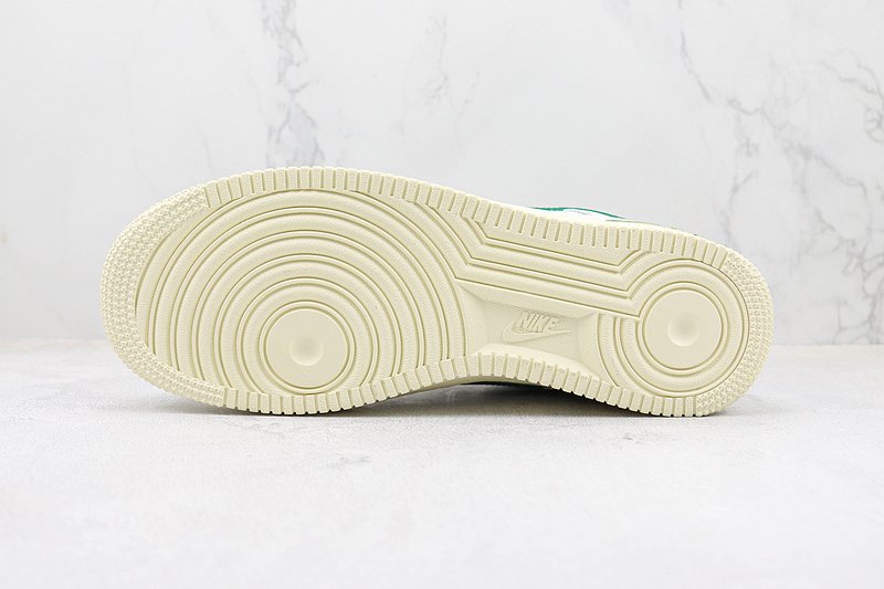 Nike Air Force 1 Low "Gorge Green" фото № 8