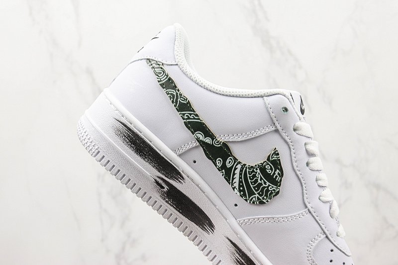 Nike Air Force 1 Low "Paisley/White/Black" фото № 3