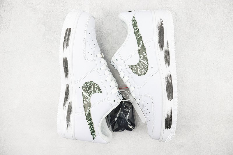 Nike Air Force 1 Low "Paisley/White/Black" фото № 7