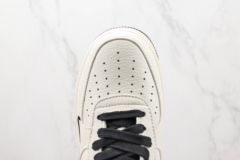 Nike Air Force 1 07 Low "Keep Fresh/White/Black/Sliver" фото № 4