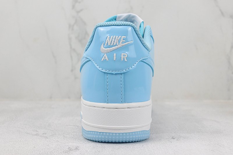 Nike Air Force 1 Low "North Carolina Blue" фото № 9