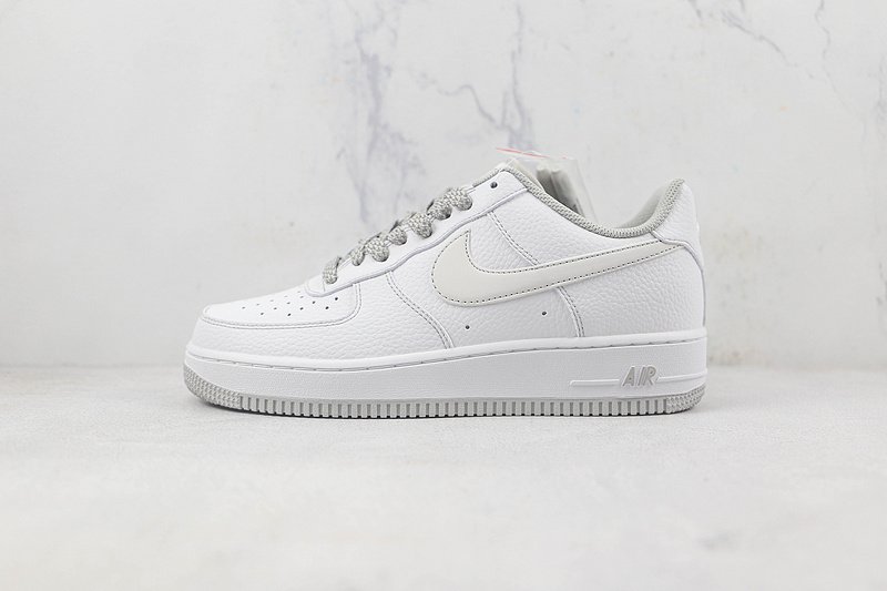 Nike Air Force 1 Low "White/Light Grey/Cream Swoosh" фото № 2