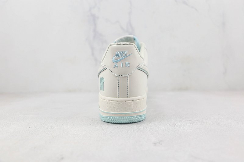 Undefeated x Nike Air Force 1 Low "White/Light Blue" фото № 9