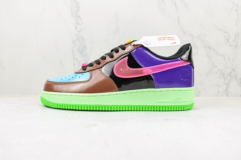 Undefeated x Nike Air Force 1 Low "Wild Berry/Brown/Black/Purple" фото № 2