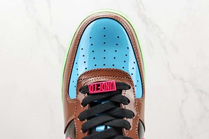 Undefeated x Nike Air Force 1 Low "Wild Berry/Brown/Black/Purple" фото № 4