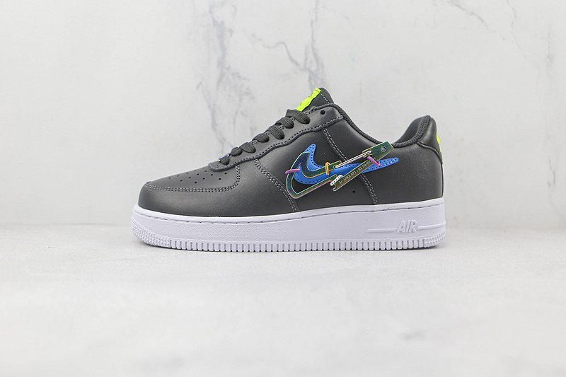 Nike Air Force 1 Low "Carabiner" фото № 2