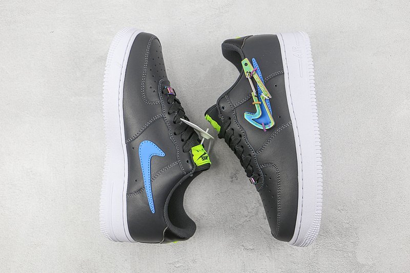 Nike Air Force 1 Low "Carabiner" фото № 7