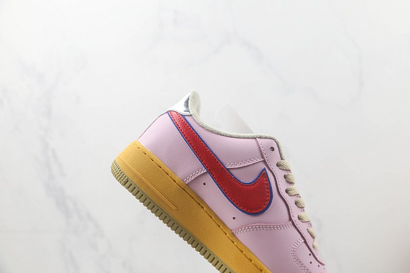 Nike Air Force 1 Low "Feel Free Let’s Talk" фото № 3