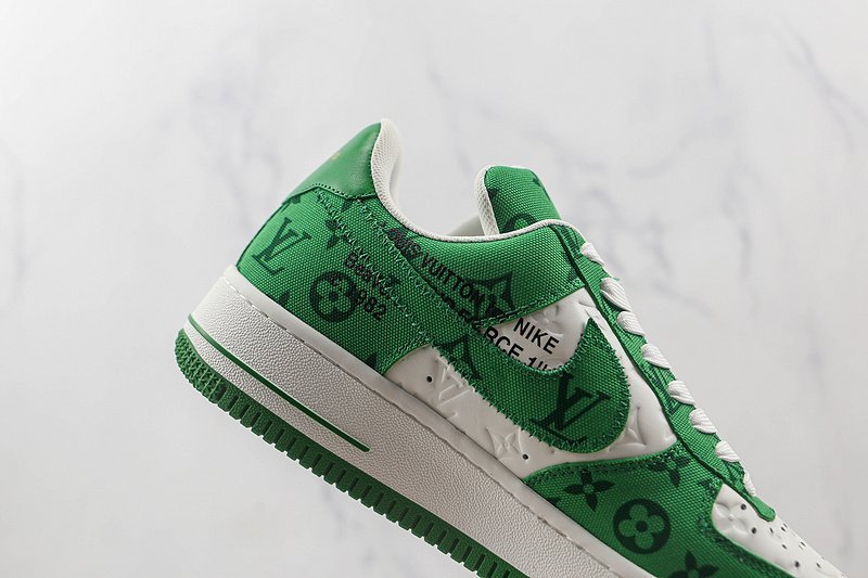 Louis Vuitton x Nike Air Force 1 Low "Green/White" фото № 3