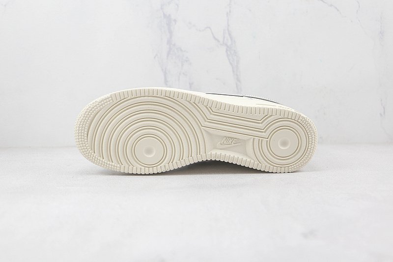 Nike Air Force 1 Low "Cream" фото № 8