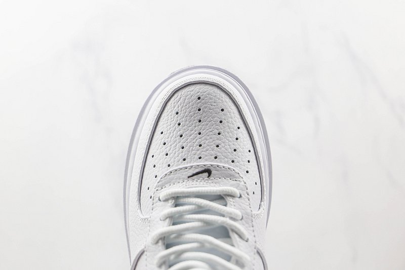 Nike Air Force 1 "Luxe" фото № 3